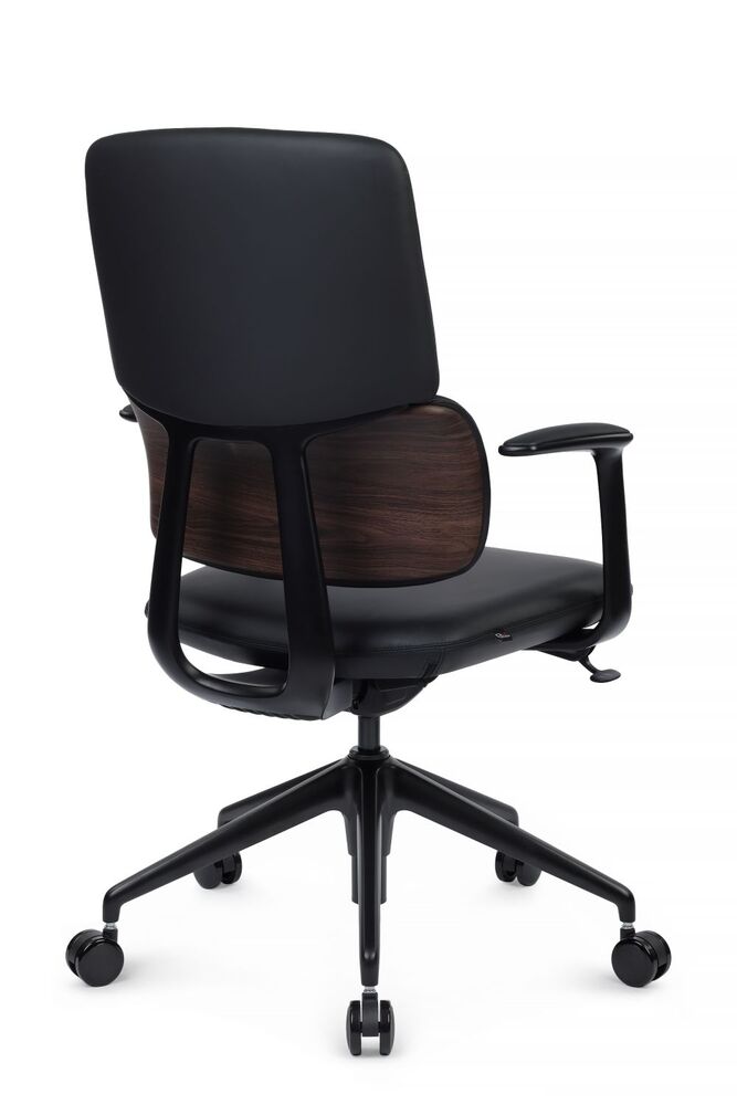 Кресло для персонала Avorio