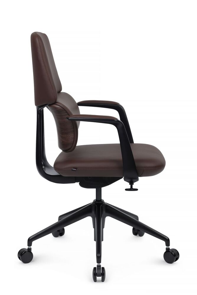 Кресло для персонала Avorio